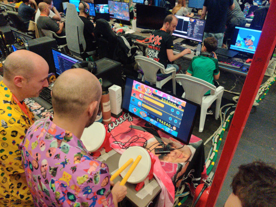 Taiko s reálnym hardwarom, pekné videť