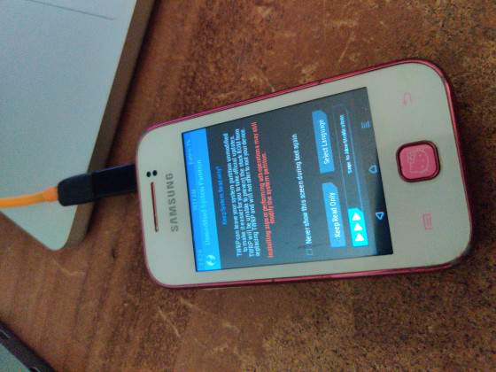 20260521_134748.jpg (4.33 MiB) Viewed 8674 times Comical TWRP, truly one of the smallest screens I've seen it on so far.