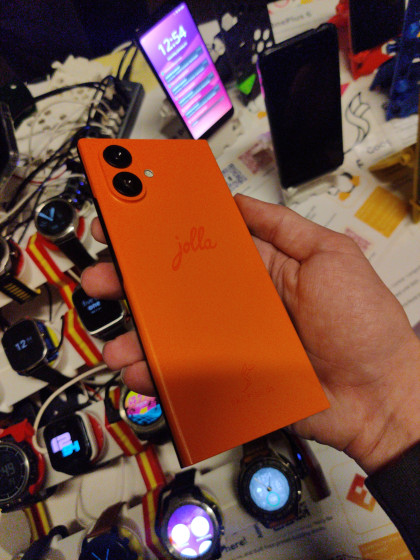 Jolla Phone zezadu
