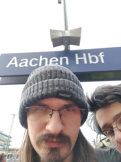 Zasekli sme sa v Aachene.